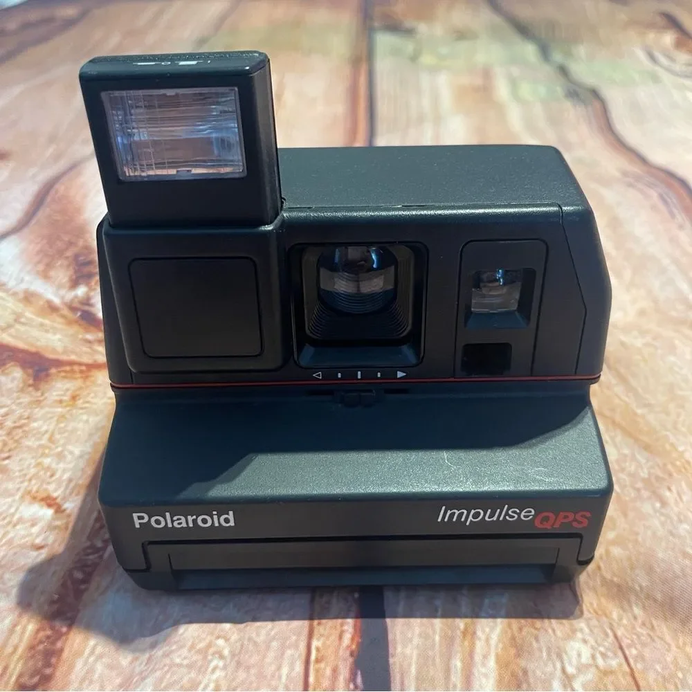 Polaroid Impulse QPS 600 Instant Film Camera Preowned Untested